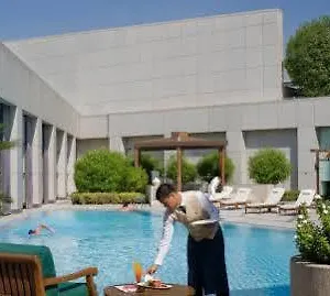 فندق Four Seasons At Kingdom Center الرياض